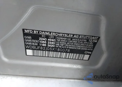 2005 Mercedes-Benz E 320 4Matic z USA, uszkodzony, nr VIN WDBUF82J05X180078